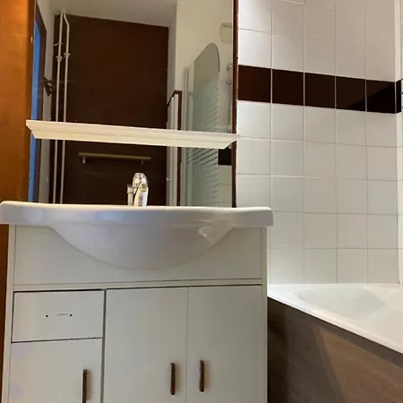 Nest With Pleasant View Near The Sevre Nantaise * Nantes